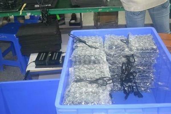 Smart tv box quad core amlogic box production process (3) ----“quad core set top box” ASSEMBLY (bubble packing)